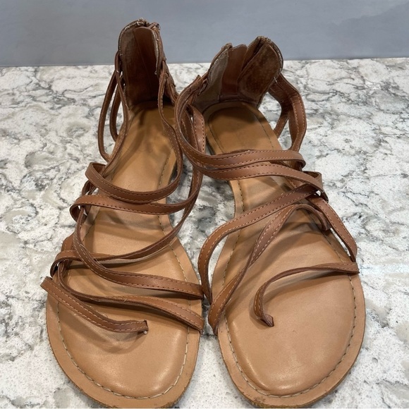 Carlos sandals leather look back zip multi strap almost gladiator style size 6 - Picture 2 of 7